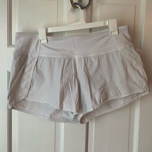 Lululemon Speed Up Shorts, 4”. White, size 10